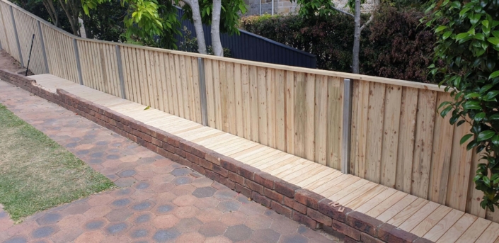 Project: narrow deck walkway & wood fence